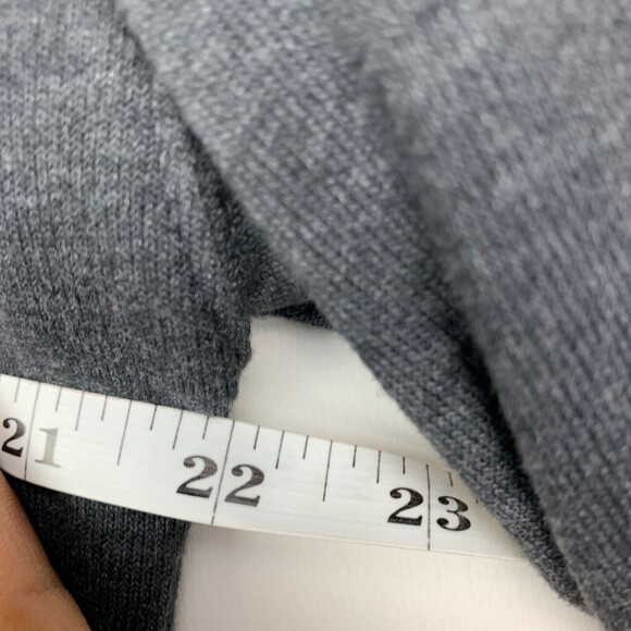 Canary Hip Wear Crewneck Sweatshirt Adult Womens Medium Gray Delta Fleece - Picture 7 of 9